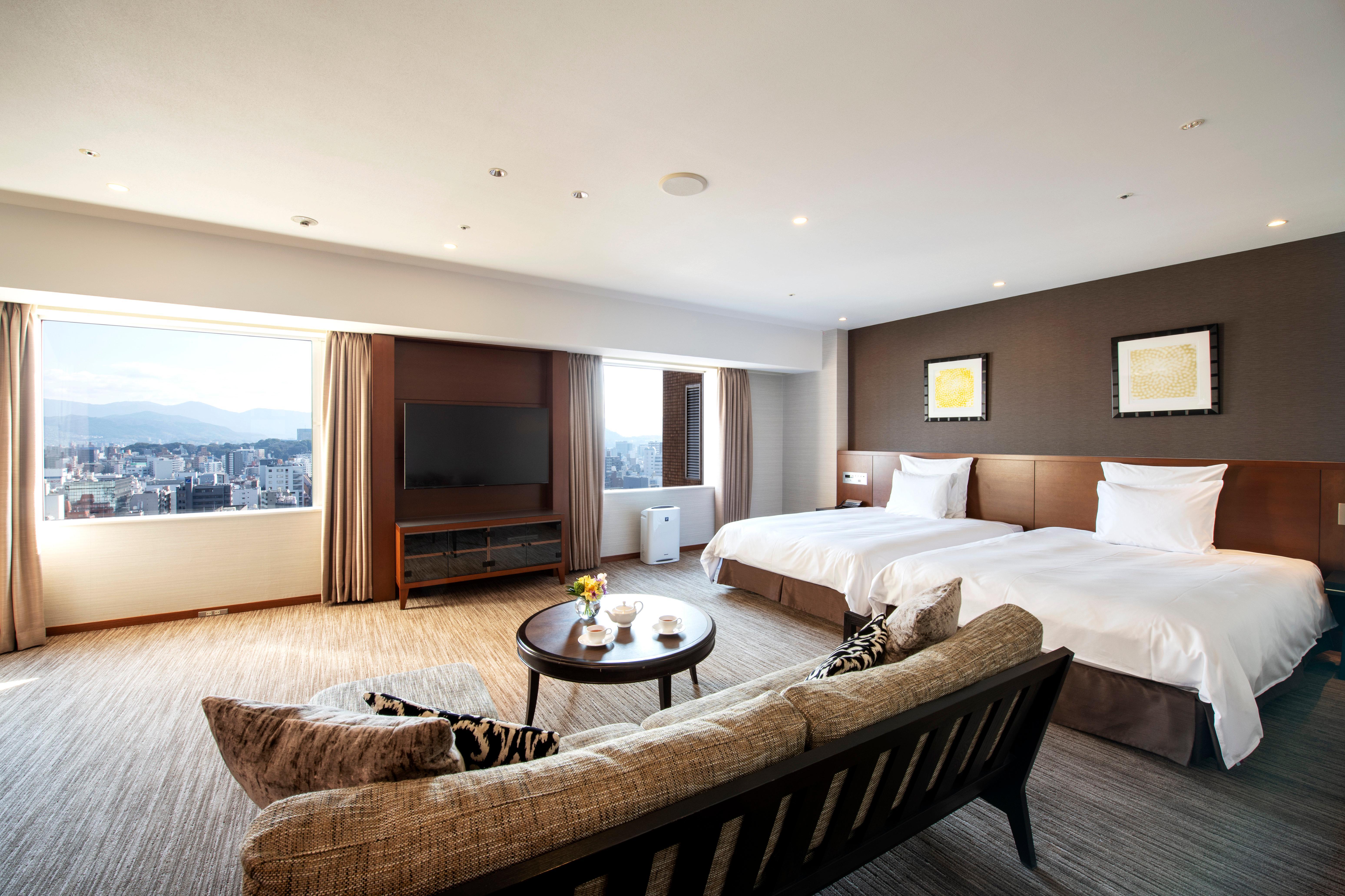 Ana Crowne Plaza Hiroshima By Ihg Hotel Bagian luar foto