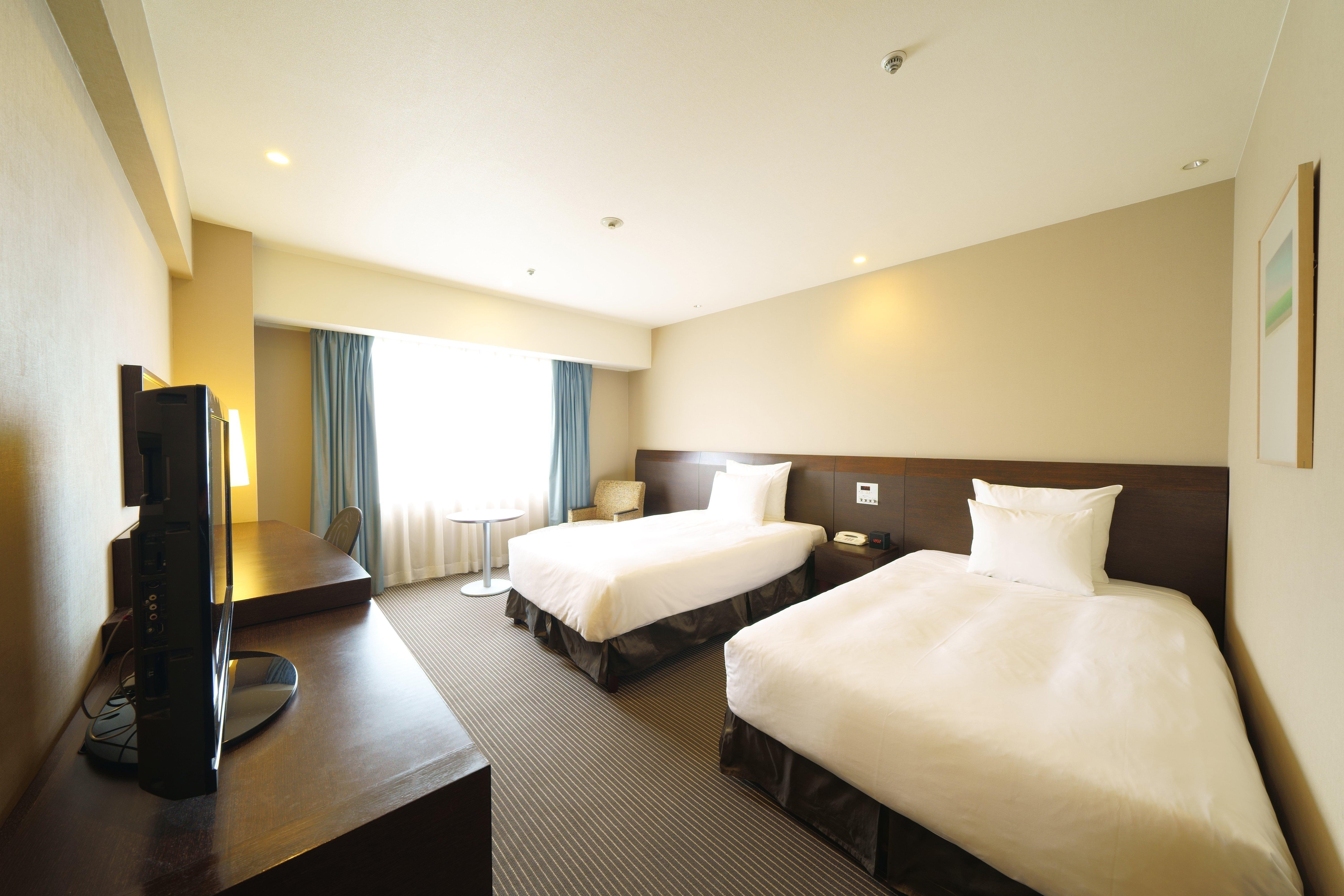 Ana Crowne Plaza Hiroshima By Ihg Hotel Bagian luar foto