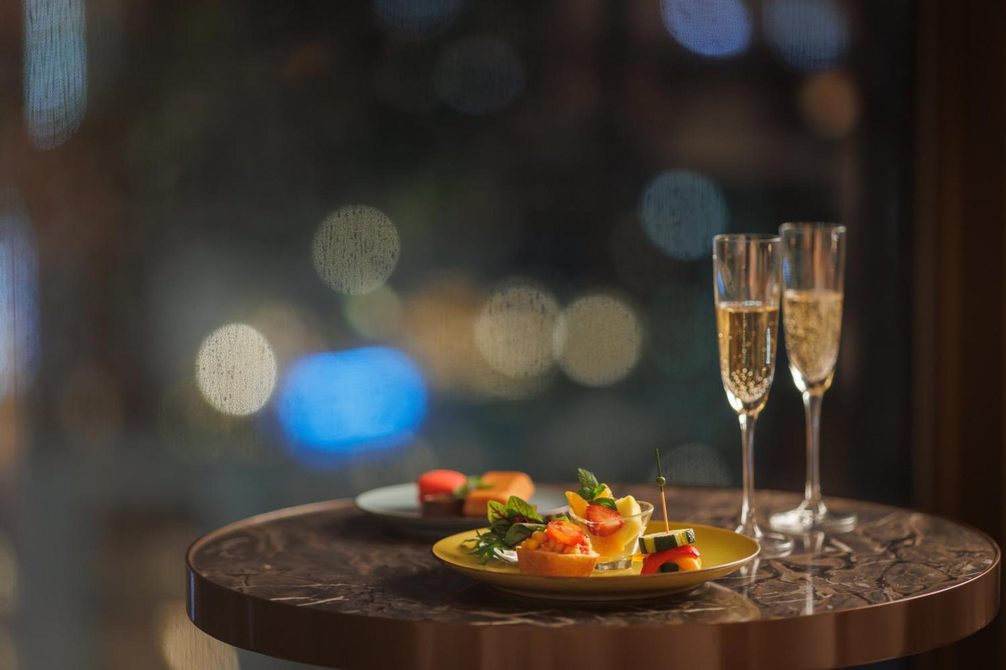 Ana Crowne Plaza Hiroshima By Ihg Hotel Bagian luar foto